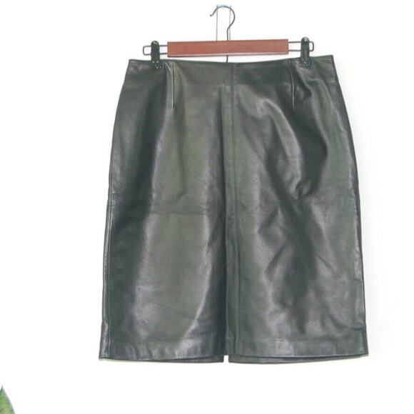 Lord & Taylor Retro Designer Chic Luxury Black Leather Mini Skirt - Picture 1 of 3
